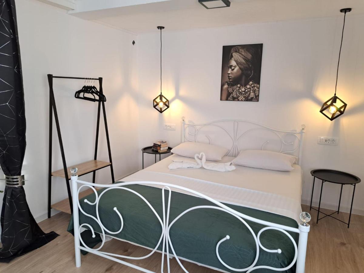 Studio Apartman Maris Apartamento Zadar Exterior foto